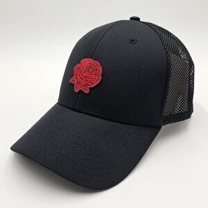 Under Armour Men’s Blitzing Trucker Mesh Hat Black/Red Adjustable Snapback NEW